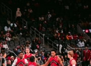 米兰捕鱼-猛龙队主场取胜，气势如虹！