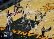 米兰APP下载-勇士大胜火箭，取得胜利连胜