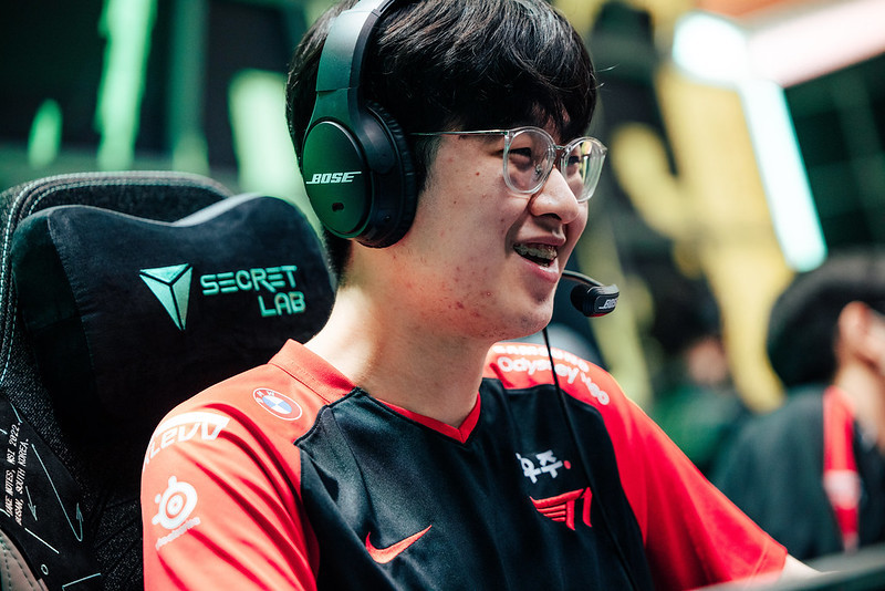 包含G2碾压EG，Gumayusi操刀奇招英雄翻盘顶尖较量入围赛，点燃全场激情的词条