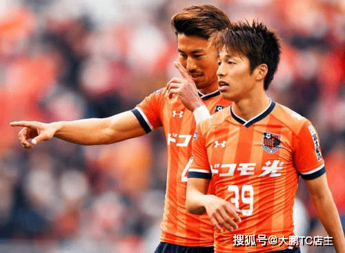 摩尼勒遭遇逆转,保级形势严峻 摩尼勒遭遇逆转,保级形势严峻