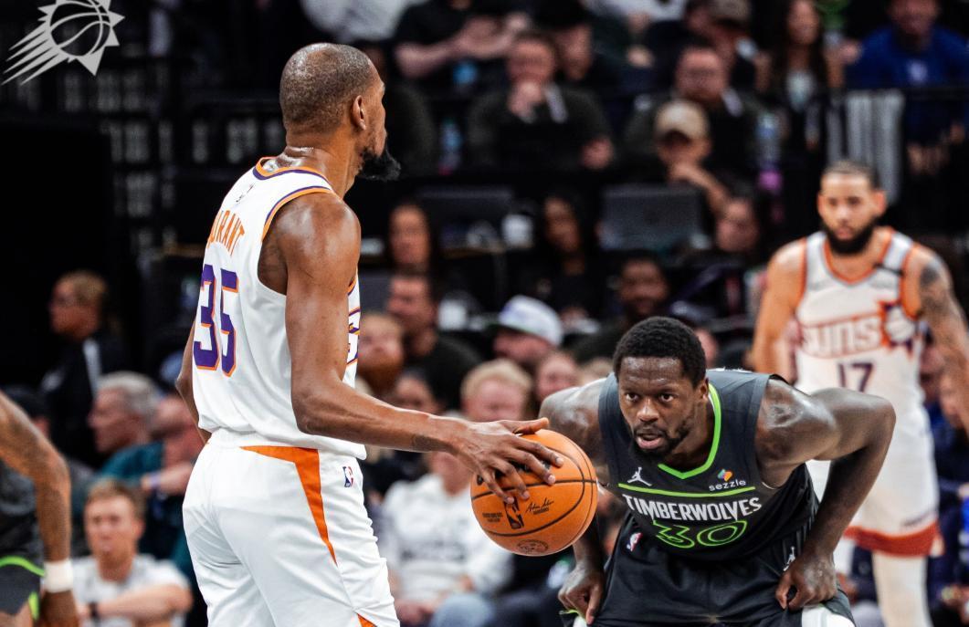 篮网逆转鹈鹕取得胜利